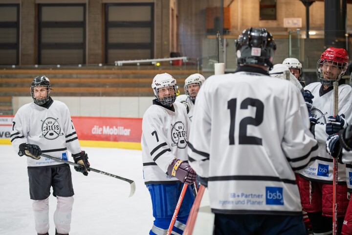 bsb news eishockey plauschturnier 04