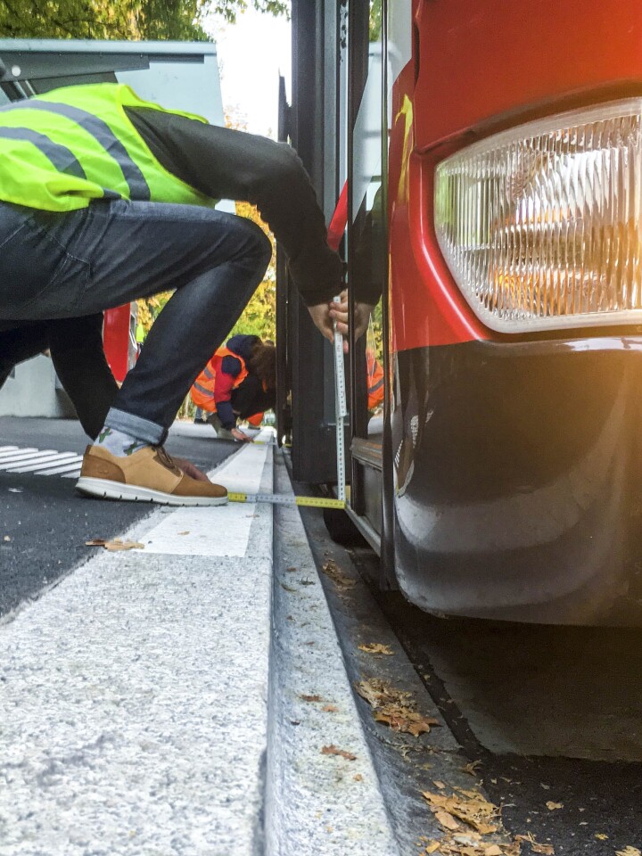 bsb behi bushaltestellen bern fahrversuch 02